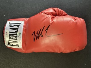 Mike Tyson Signed EVERLAST Boxing Glove Baddest Man on the Planet Auto PSA/DNA