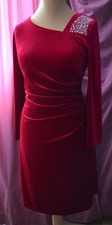Elegantes Samt Kleid- Asymmetrisches Ausschni...