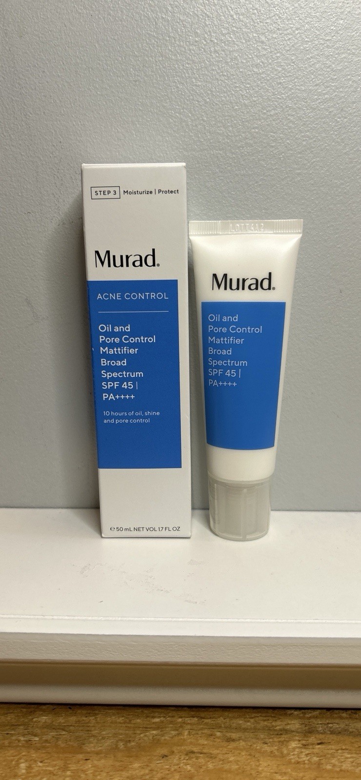 Murad Control Oil & Pore Control Mattifier SPF 45, 1.7 Oz, E