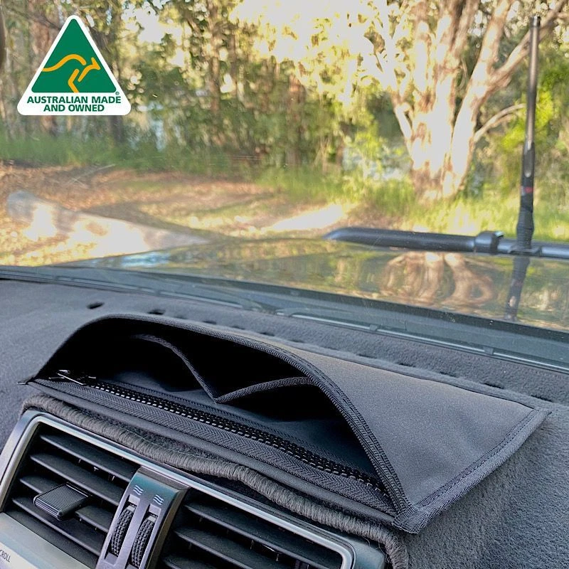 Canvas Dash Organiser Bag - image 3 of 4