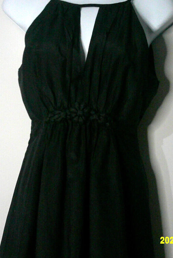 Vestido Esley Mezcla Seda Hombro Abierto Negro Talla Pequeña Foto 3 de 4