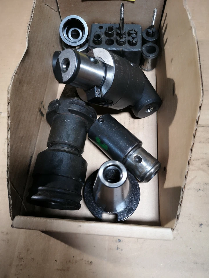 LOTE Tapping Parlec C40-77TA4 Seco-Epb GRAFLEX Kennametal CAT40 ER32 corto 509 Foto 2 de 4