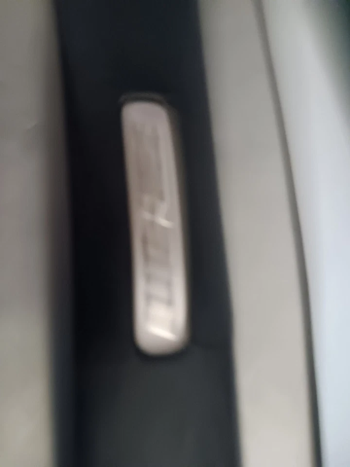 Bolsa de carga lateral trasera semi rígida Can AM Spyder Roadster para moto Foto 3 de 4