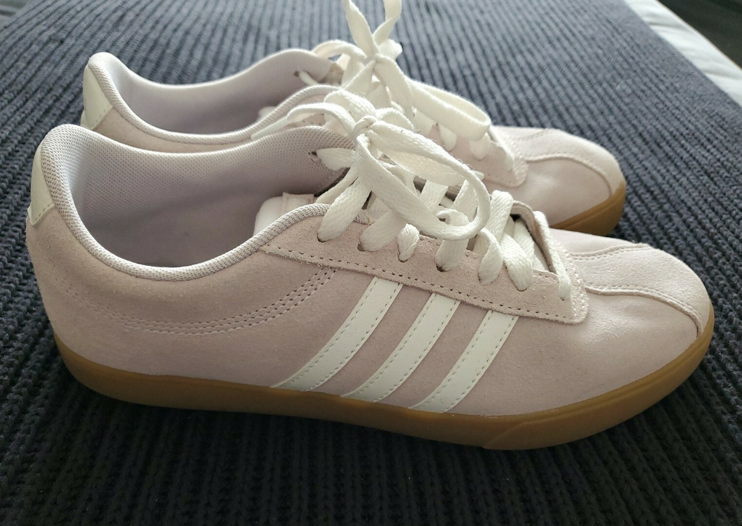 adidas courtset sneaker lilac