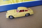 VINTAGE CORGI 218 ASTON MARTIN DB4 1960-65.