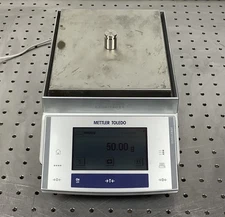Mettler Toledo XS2002S Precision Balance Digital Scale