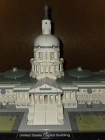 LEGO ARCHITECTURE: United States Capitol Building (21030)