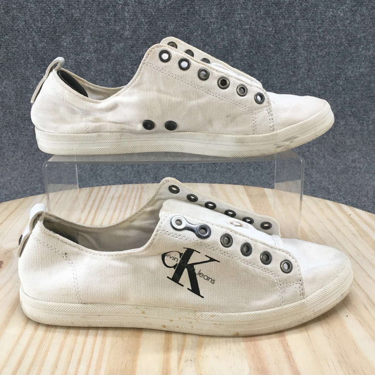 Calvin Klein Shoes Womens 9.5 Monna Casual Low Sneakers White Fabric Lace  Up