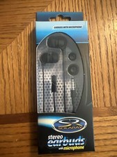 Solaray Stereo Wired Earbuds w/ Built In Mic Black