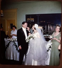 Stereo realist slide - Wedding by ELROY SANFORD Cleveland Ohio - 1950s