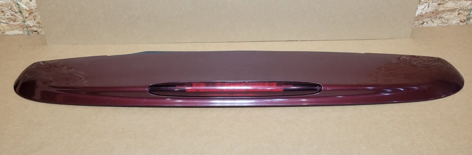 2002-2009 Chevrolet Trailblazer Rear Liftgate Spoiler 3rd Brake Light Panel OEM - Image 1 of 4