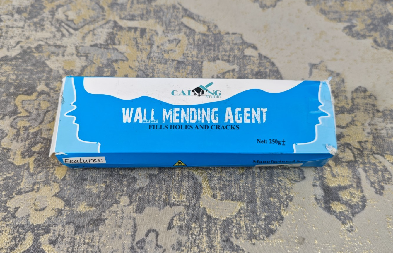 Wall Mending Agent with Wall Scraper & Nozzle Extender- Wall Patch Repair Kit