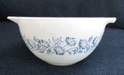 Vintage Pyrex Colonial Mist 7" Cinderella Mixing Bowl #441