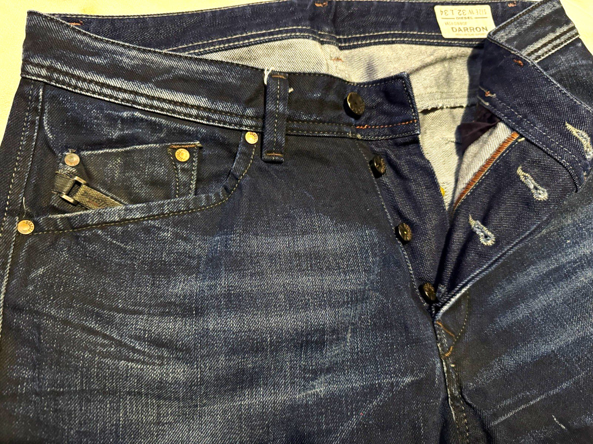 Diesel Men's Regular Slim-Tapered Dark Wash Blue Denim Jeans Mid Rise