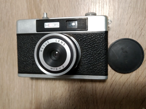 Appareil Photo Vintage Revue 700 – Collectionneur