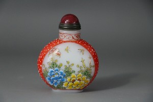 Chinese Antique Qing Exquisite Handmade Carving Flower bird Glass snuff bottle