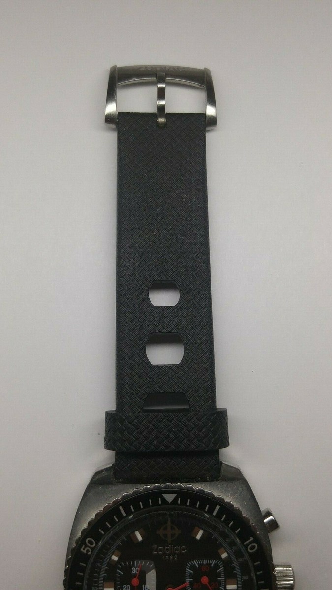 シュトラ 未使用 シュトラ 未使用 シュトラ 4枚セット 適合製品情報】Ninja ZX-4RR / ZX