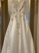 A line, illusion, long sleeve wedding dress size 7 New/Unused/Unaltered 