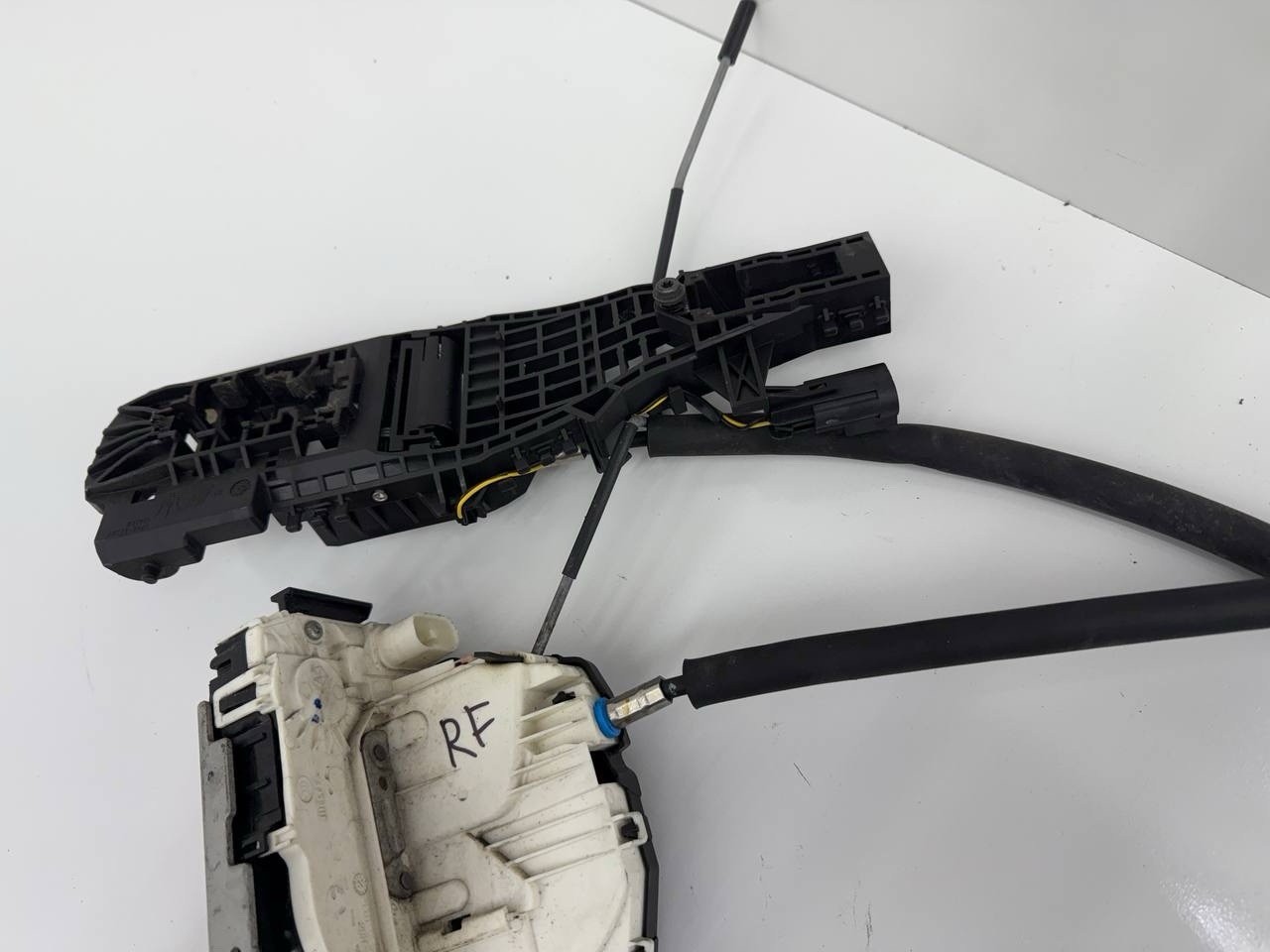 14-17 Maserati Ghibli Quattroport Front Right Side Door Lock Latch Actuator  415