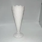 VTG LE Smith 1940’s White Milk Glass Vase Scroll Pattern Bud Vase