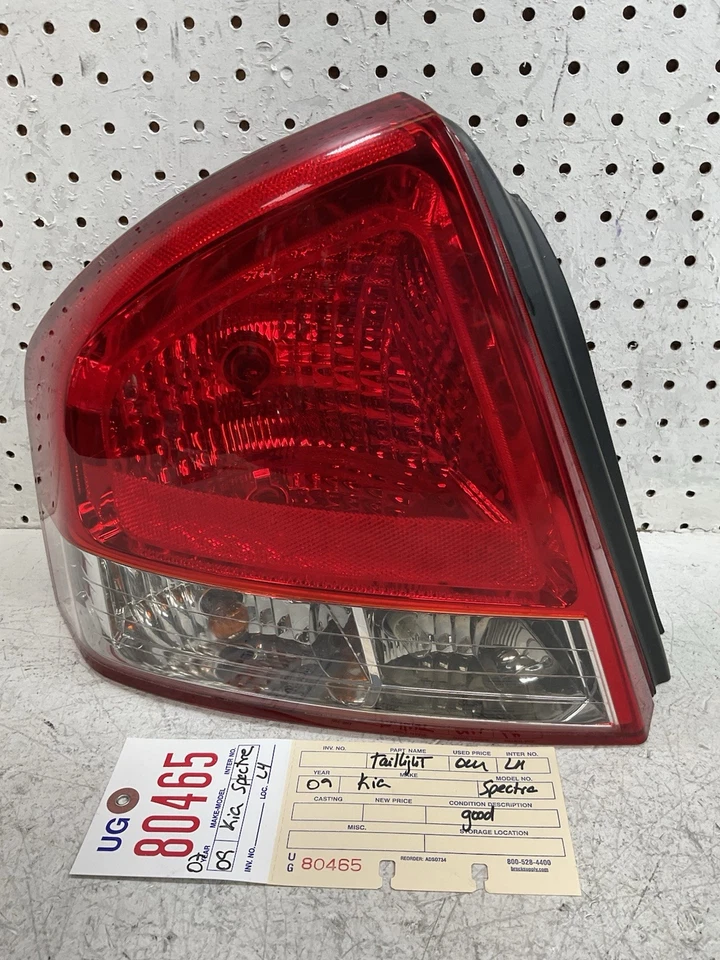KIA SPECTRA 2007 2009 SEDÁN LUZ TRASERA IZQUIERDA OEM Foto 4 de 4