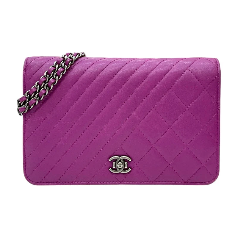Chanel — CHANEL Matelassé Chevron Chain Wallet Purple Lambskin Shoulder Bag 20 #OKB2774