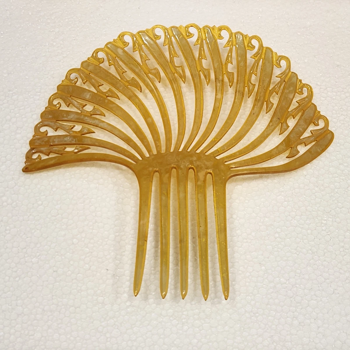 Multi-Color Shell Comb Indiana Vintage Hair Accessories for  display picture 2