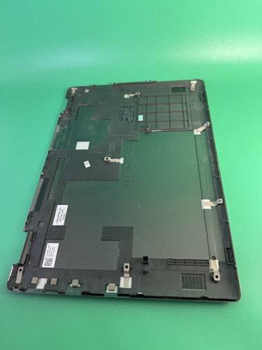 OEM Dell Inspiron 13MF P69G 5379 5368 5378 Bottom Base Cover KWHKR 0KWHKR - Bild 2 von 2