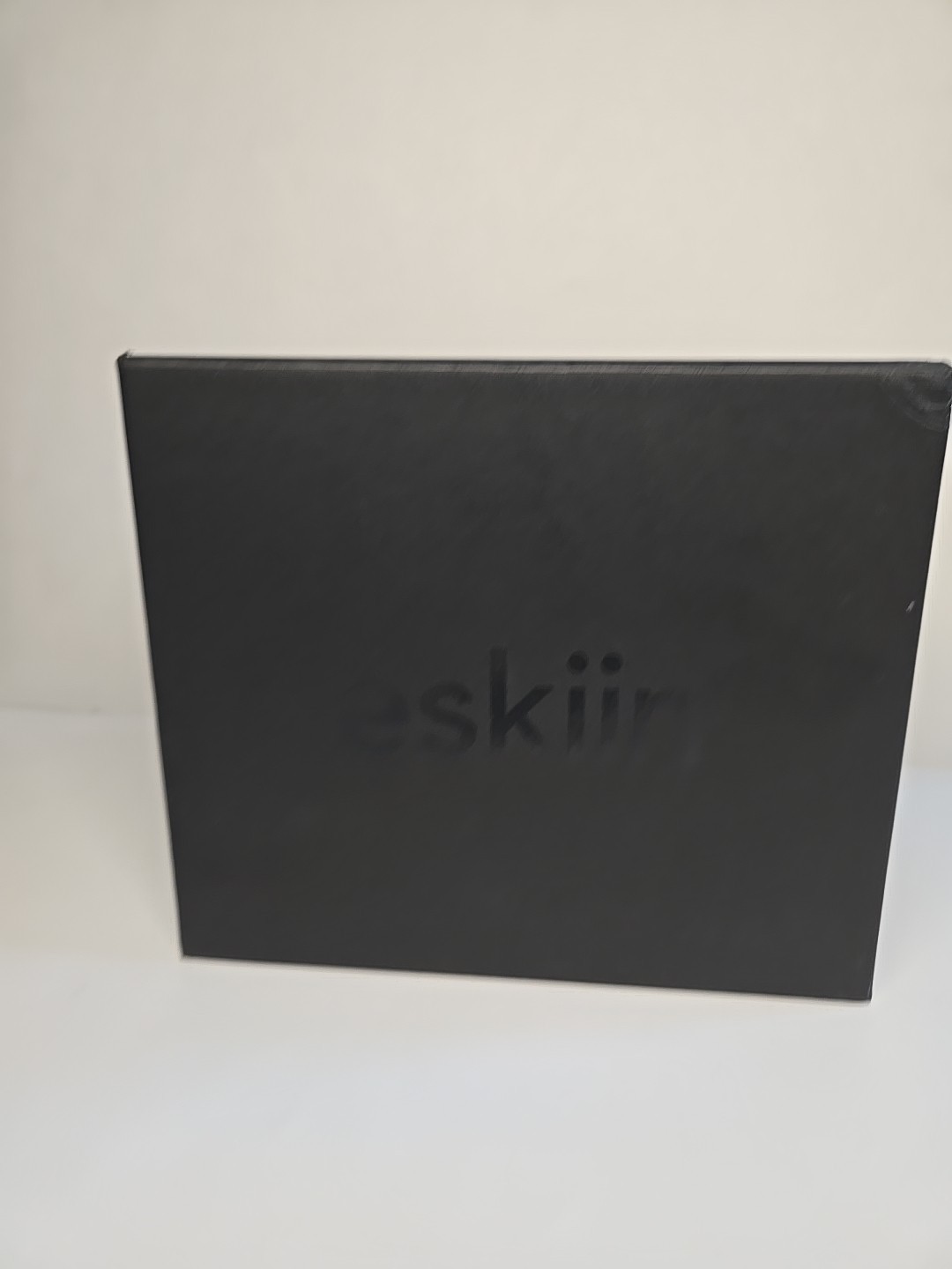 Eskiin High Pressure Filtered Showerhead for Hard Water Softening