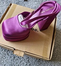 New Magenta retro block heel platform shoes size 6 X wide Simply be