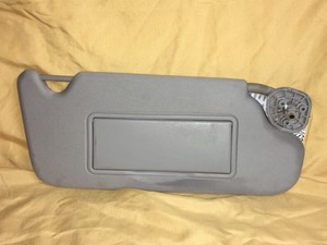 2006 2016 Chevrolet Impala Sun Visor Passenger Right Side B2 Ebay