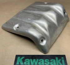 06-09 GENUINE KFX 700 KAWASAKI KFX700 GAS TANK FUEL TANK GUARD SKID PLATE