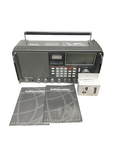 Radio Grundig Yacht Boy 230 World - Pour Pièces Ou Réparation - Récepteur 16 Bandes