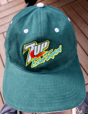 Vintage 7UP Seven UP Spell Out Adjustable Tropical Twist Éclat Tropical Like NEW