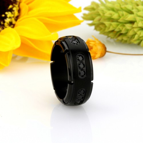 Herren 8mm Titan Band Schwarz IP Ring 18 Schwarze Zirkonia CZs / Geschenkbox - Bild 2 von 4