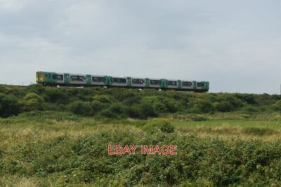 FOTO EISENBAHN WESTLICH VON BISHOPSTONE STATION A SEAFORD - BRIGHTON ZUGKÖPFE ACRO