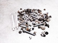 MERCEDES GLB X247 FRONTSCHRAUBEN UND BOLZEN 2021 MERCEDES GLB X247 FRONTSCHRAUBEN UND BOLZEN 2021