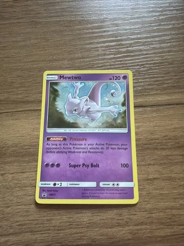 Mewtwo SM77 Black Star Promo Holo LP Pokémon TCG