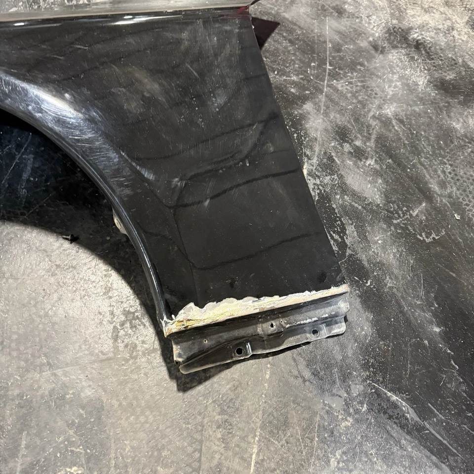 03-06 Infiniti G35 Cupé Panel Guardabarros Delantero Izquierdo PICKUP LOCAL: COLORADO Foto 4 de 4