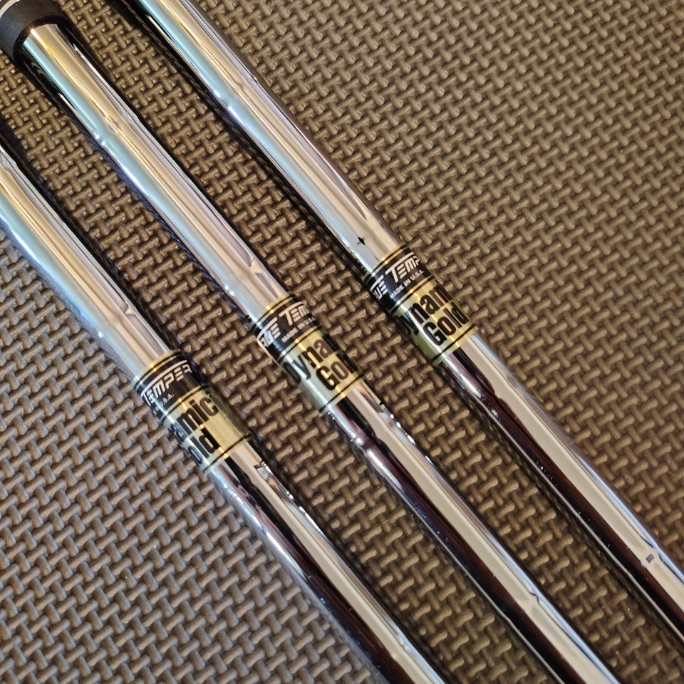 (3) Dynamic Gold S300 Steel Wedge Shafts Set / .355 Tip Size / Great Condition - Image 4 of 4