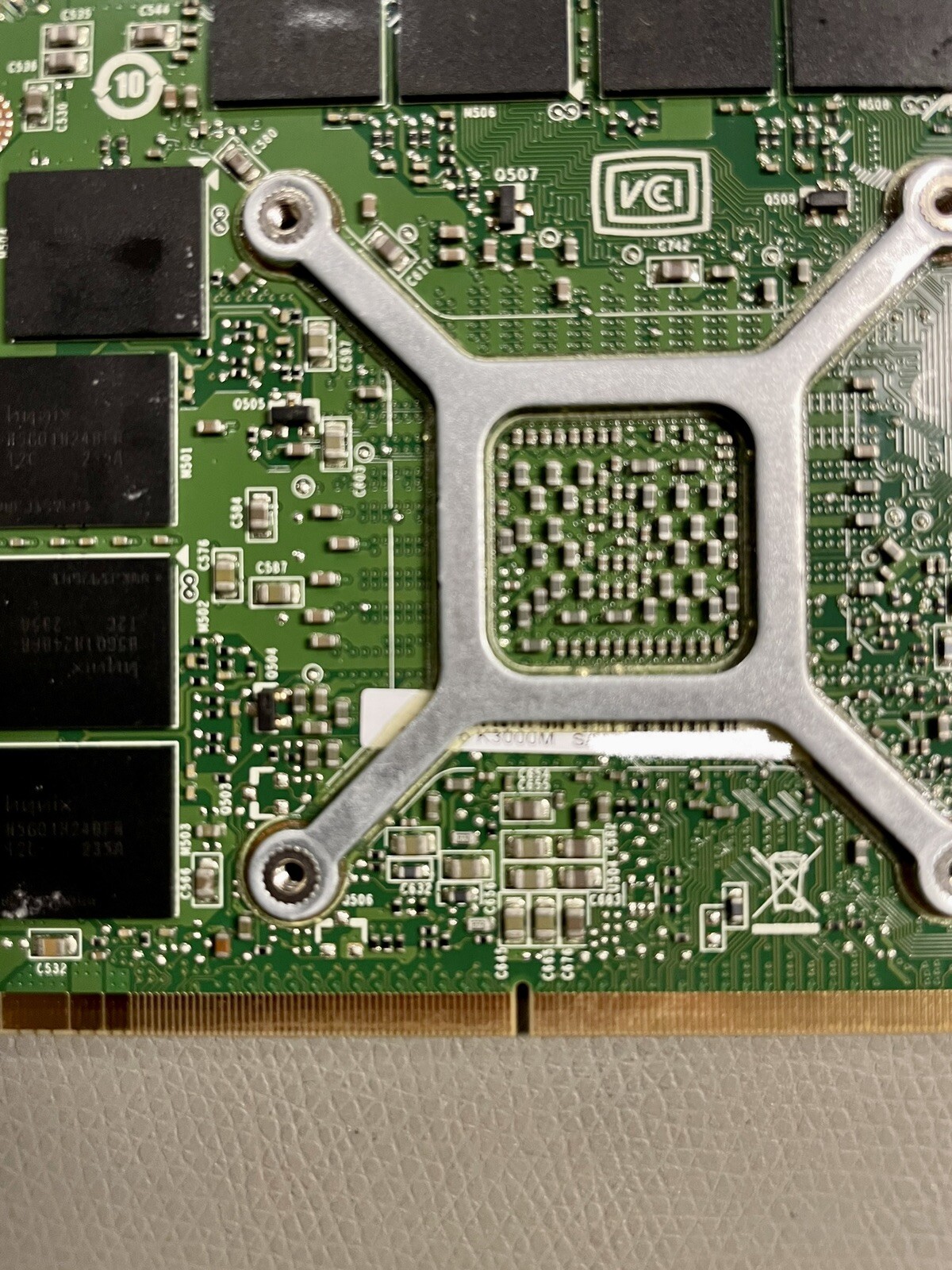 Dell+699520510501100+Quadro+K3000M+2GB+GDDR5+256Bit+MXM+Mobile