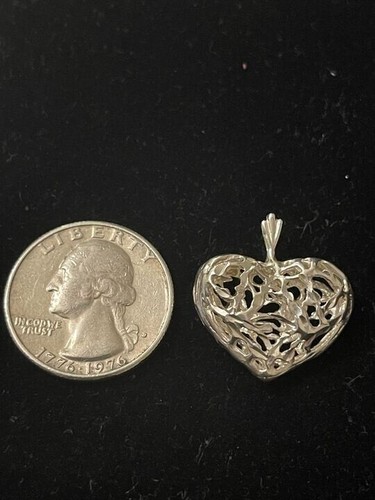 Vintage Carved Filigree Heart 925 Sterling Silver Charm Pendant, 3.8g - Picture 3 of 7