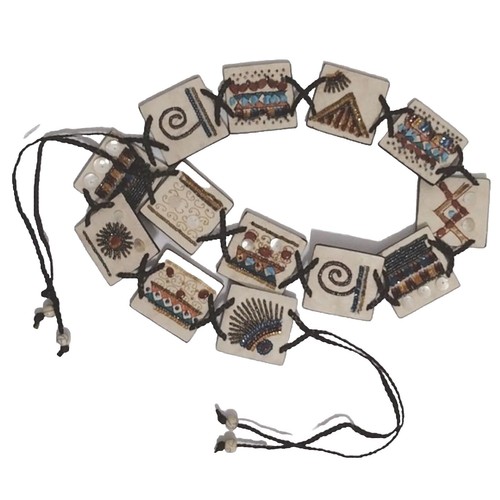 Chicos Metallic Gunmetal Embellished Buckle Leather Belt  display picture 1