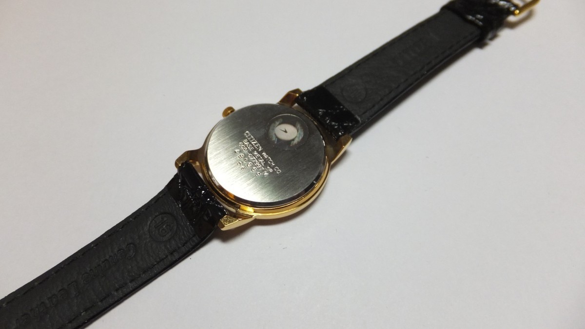 X Citizen Quartz Gold tone case hour markers and hands. Black reptile leather b L1120799-2.jpg?ixlib=rails-1.1  main image 4
