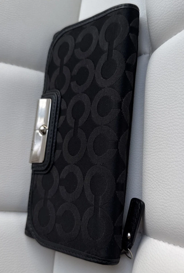 Coach Kristen Op Art Signature Black Silver Envelope Fold Snap Y2K Wallet $208 - Image 2 of 4