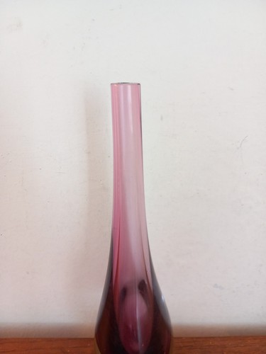 Murano Glass Teardrop Vase, Sommerso, 27CMS TALL - Picture 15 of 15