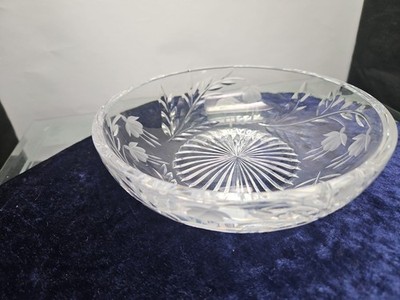 Stuart Kristallglas Schale Kaskadenmuster mit geätzten fuchsia Motiven 17cm
