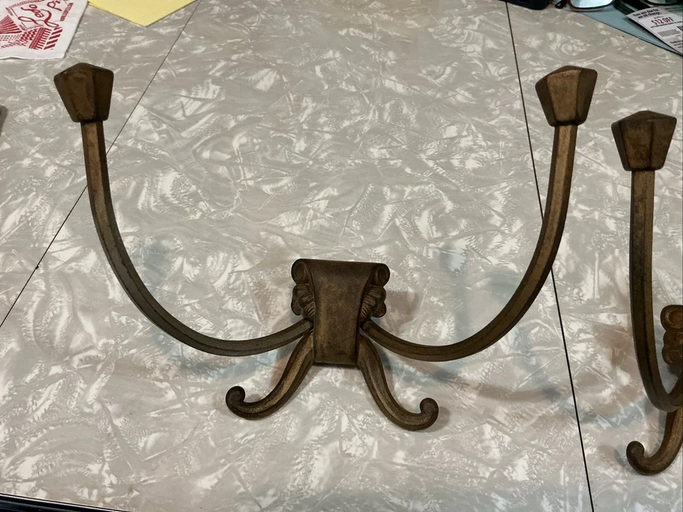 ANTIQUE HUGE ORIGINAL CAST IRON CRAFTSMAN WALL Hook Eastlake Victorian Coat Hat! - Image 3 of 4