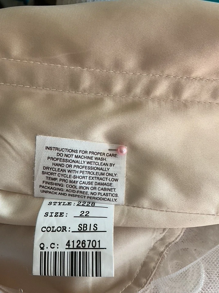 Vestido de novia Casablanca marfil talla 22 Foto 3 de 4