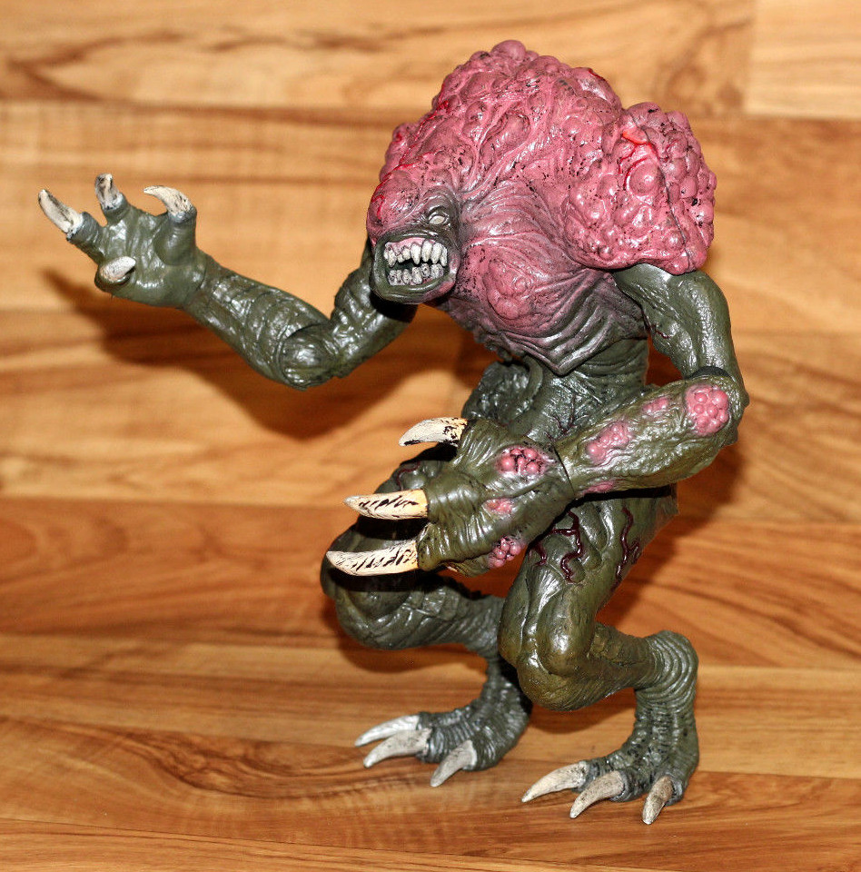 Resident Evil Biohazard Hunter Action Figure Moby Dick Toys